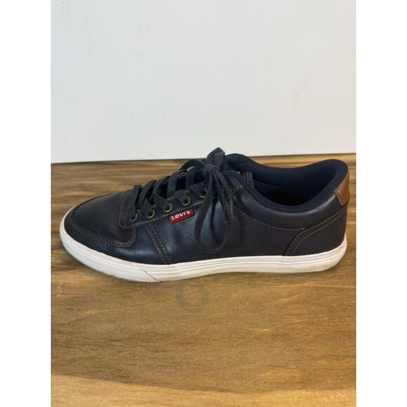 Levi's Other - Levi’s Men’s Navy Blue Low Top Sneakers Casual Lace Up Shoes Size 8.5
